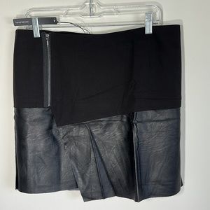 Harve Benard Women's SFaux Leather Wrap Mini Skirt Black new with tags